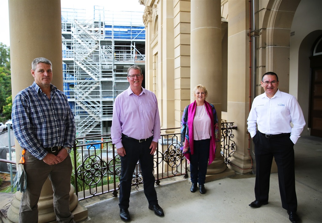 Woollam managing director Craig Percival, Barry O'Rourke MP, Michelle Landry MP, Cr Drew Wickerson.jpg