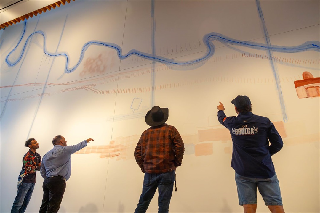 Footprints First Nations Tour | Wall Composition on Darumbal ...